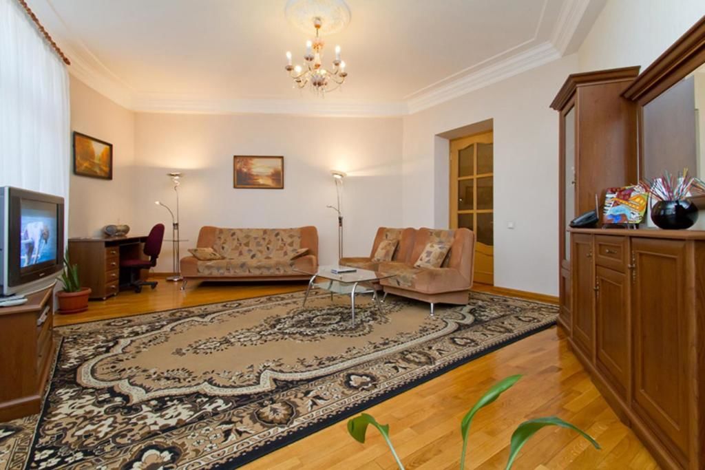 Апартаменты UKR Apartments in the Centre Киев