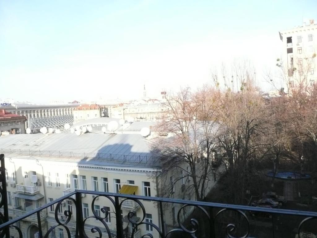 Апартаменты UKR Apartments in the Centre Киев
