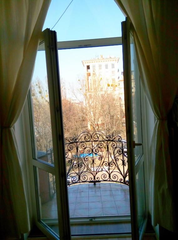 Апартаменты UKR Apartments in the Centre Киев