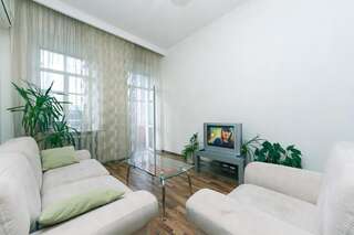 Апартаменты UKR Apartments in the Centre Киев Апартаменты с 1 спальней: ул. Бассейная, 5A-1