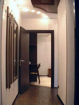 Апартаменты UKR Apartments in the Centre Киев Апартаменты: ул. Госпитальная, 2-4