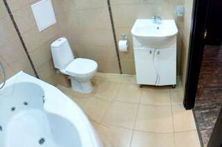 Апартаменты UKR Apartments in the Centre Киев Апартаменты: ул. Госпитальная, 2-13