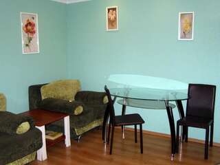 Апартаменты UKR Apartments in the Centre Киев Апартаменты с 1 спальней: ул. Леси Украинки, 2-4