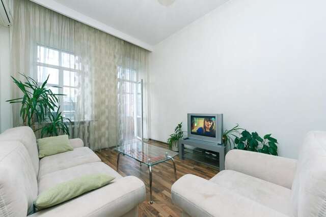 Апартаменты UKR Apartments in the Centre Киев-120